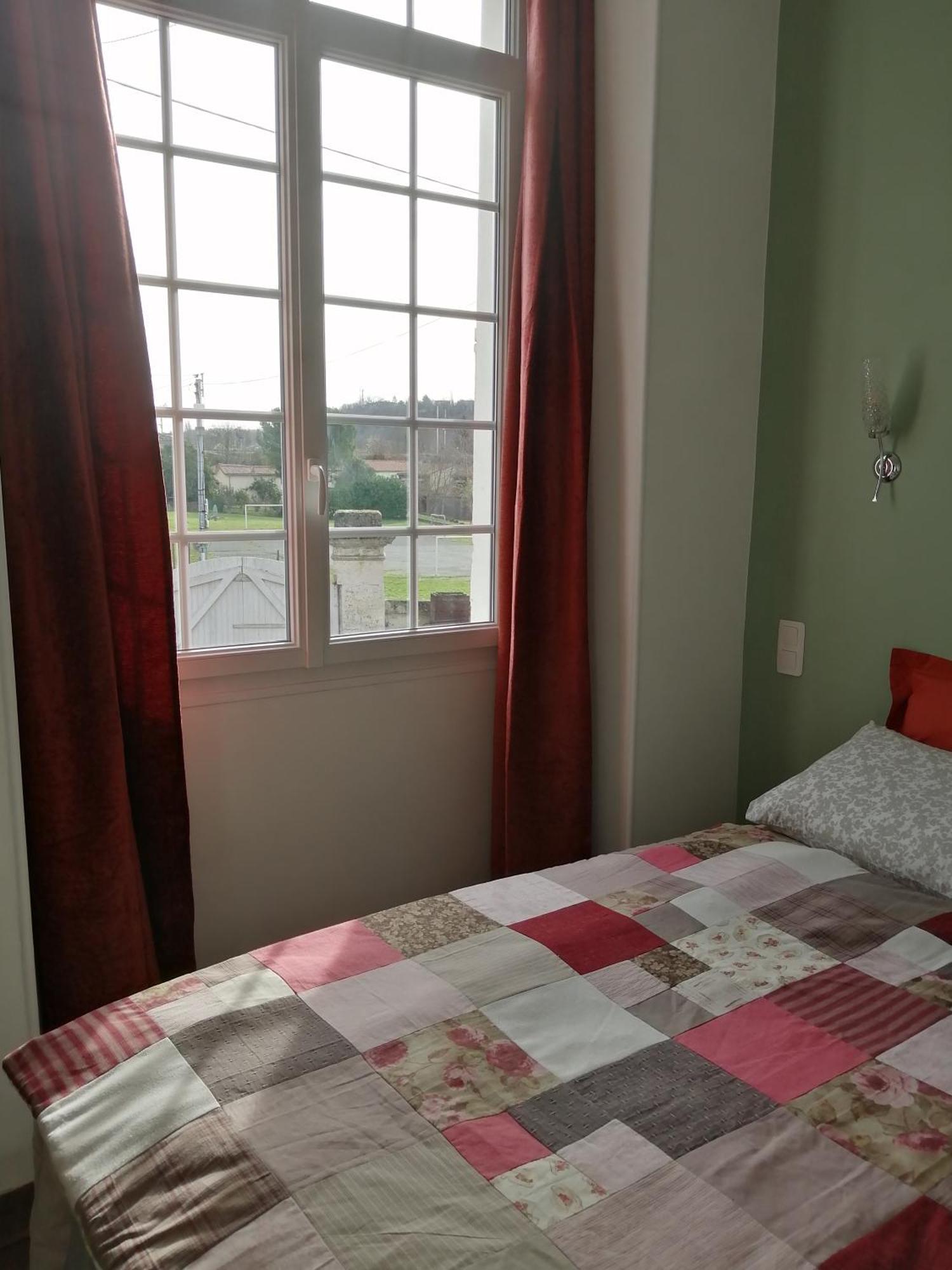 Au Logis De Vechillot Bed & Breakfast Angoulême Екстериор снимка